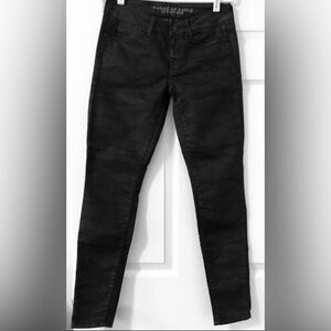 💚 NEW AE Camo Print Stretch Jeans